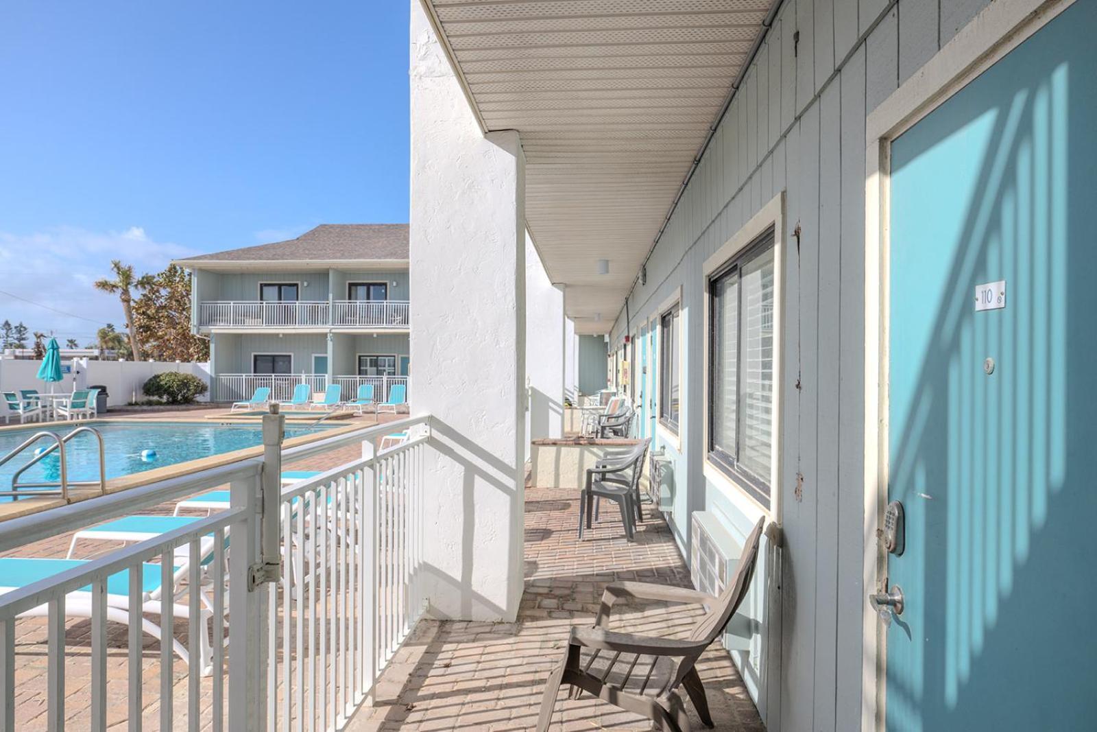 Hotel Coastal Waters New Smyrna Beach Esterno foto
